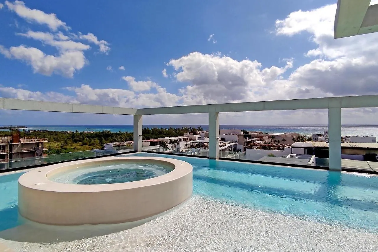 Beautiful 2 Story Loft Near The Beach Πλάγια Ντελ Κάρμεν 0*,  Μεξικό